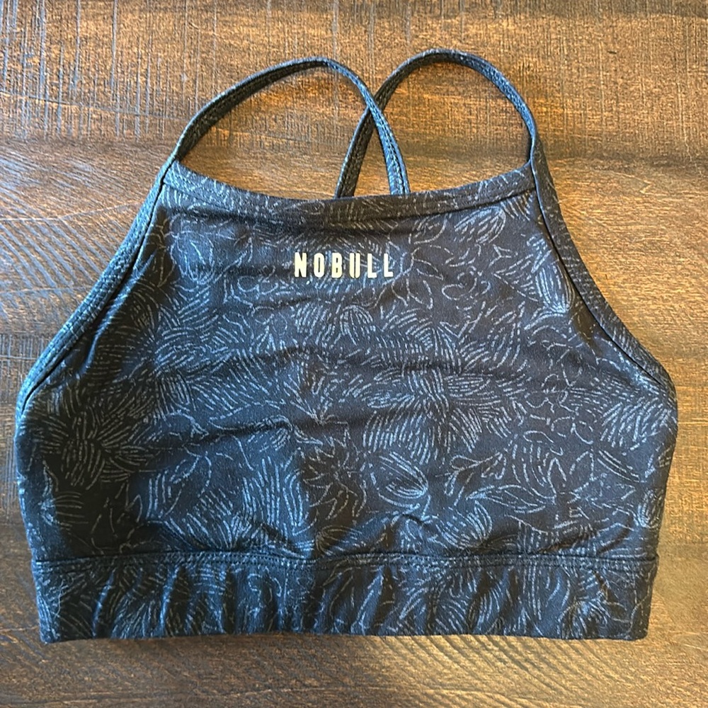 Black NoBull sports bra. Size small.
